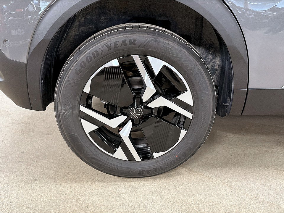 Bild på Peugeot 2008 GT 1.2 PT 130hk Aut B-KAMERA CARPLAY