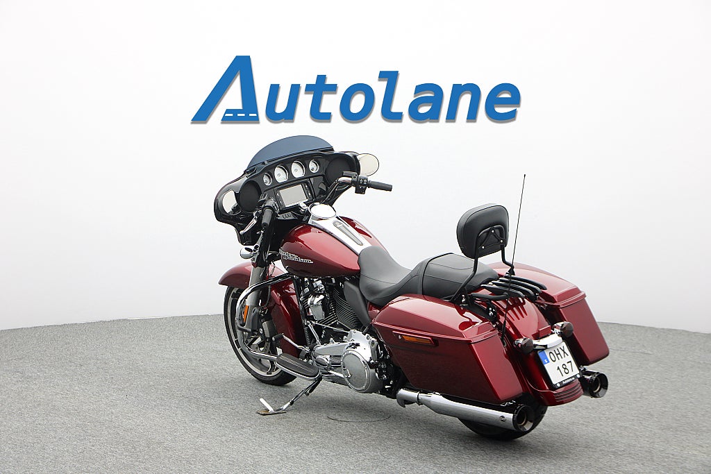 Harley-Davidson Street Glide Special* Milwaukee-Eight Nytt bakdäck ABS Radio