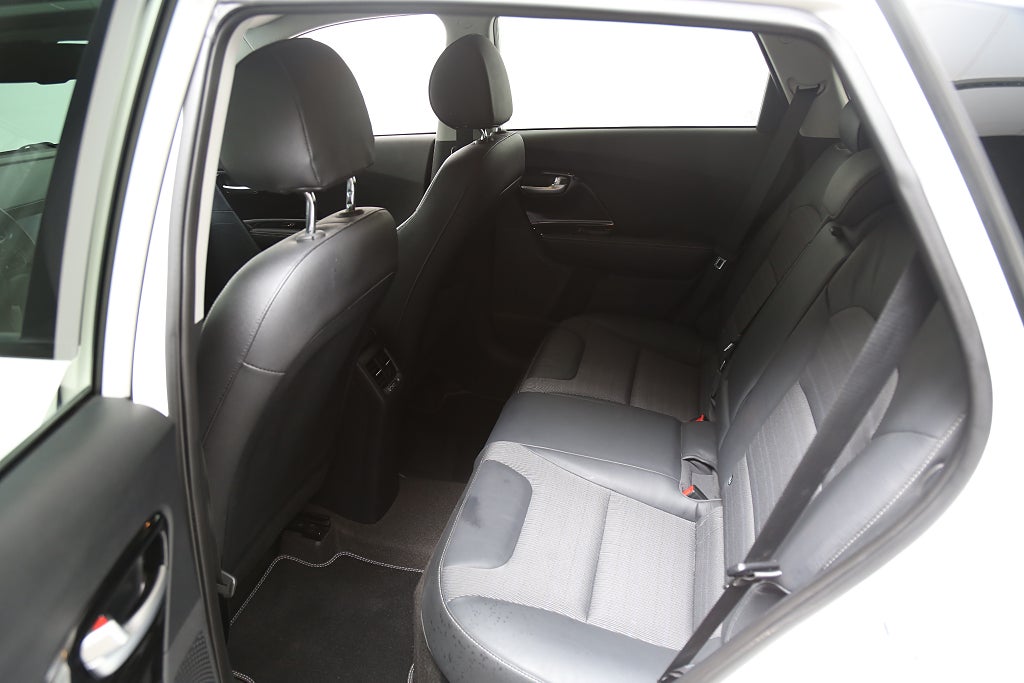 Kia Niro P-HEV 141hk Advance Plus Aut Motorv Dragkrok 2018