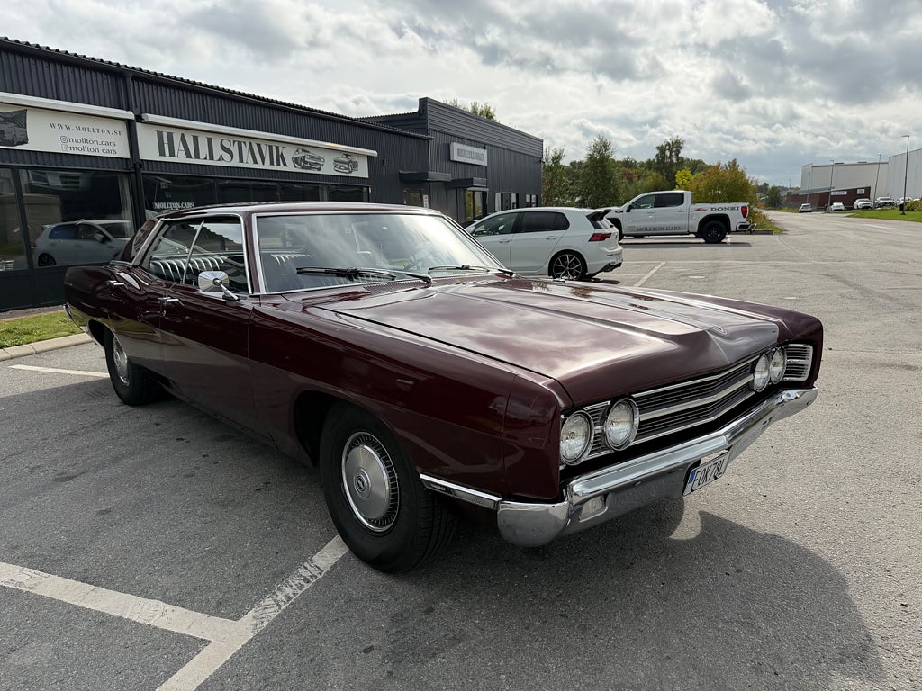 Ford Galaxie 500 4-dörrars Hardtop 5.0 V8 0kr insats 1705kr/mån