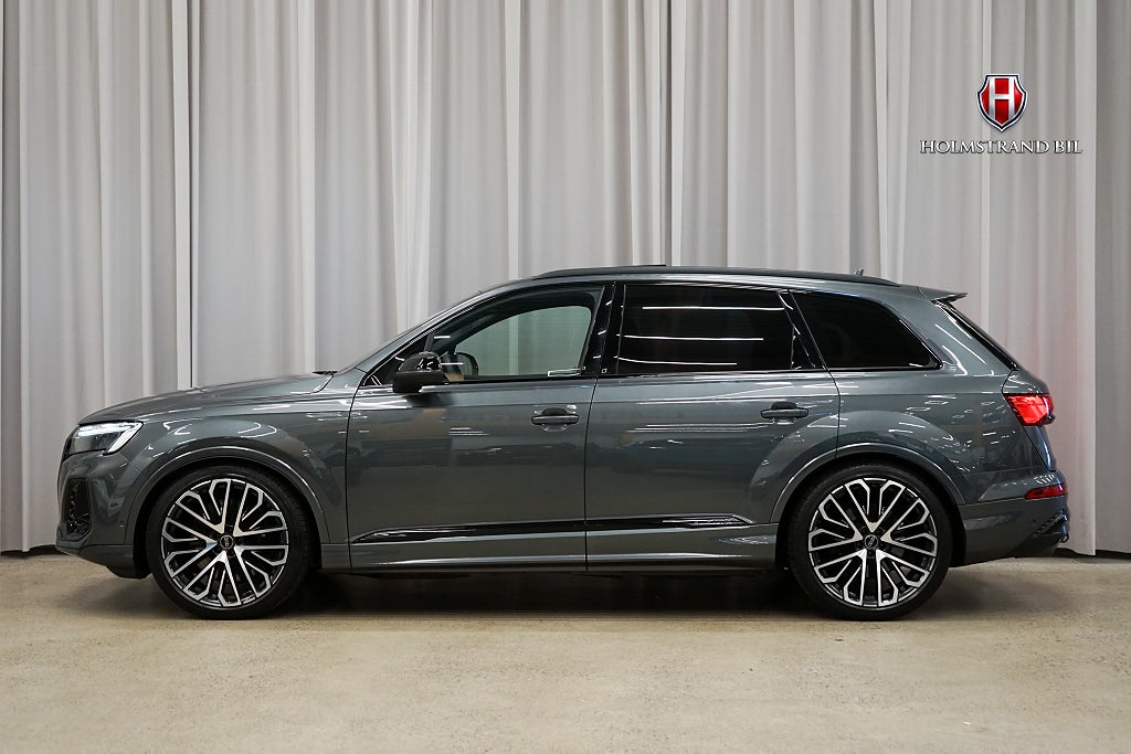 Audi SQ7 TFSI quattro 7-sits SE SPEC Pano Drag 3D HUD B&O Pvärme