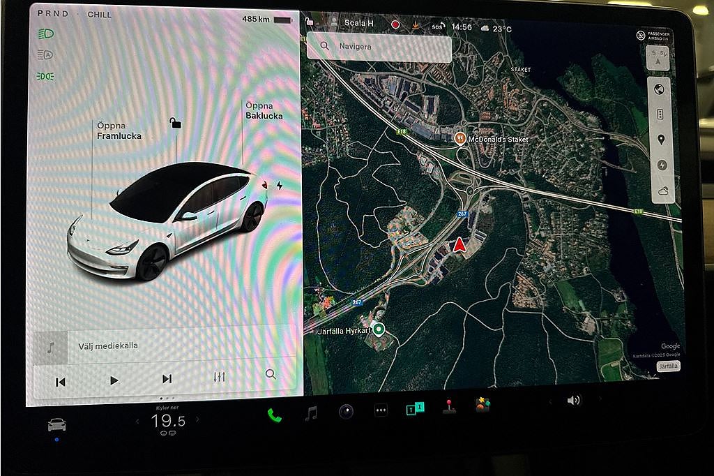 Tesla Model 3 Long Range AWD, FR 2,95%, Pano, Autopilot