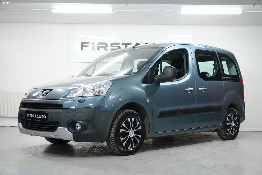 Peugeot partner tepee 1.6 P sensorer / Ny servad / Farthållare / Låga mil 