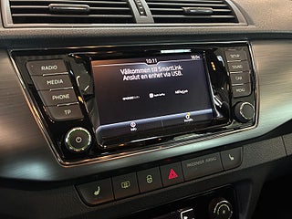 Skoda Fabia Kombi 1.0 TSI DSG Style S&V-hjul/Carplay/Psens/Drag – bild 17