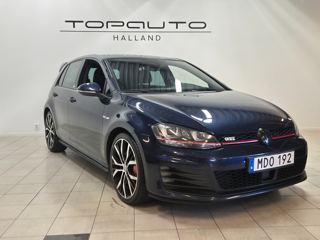 Volkswagen Golf GTI Performance 2.0 TSI 230hk |6-mån Garanti
