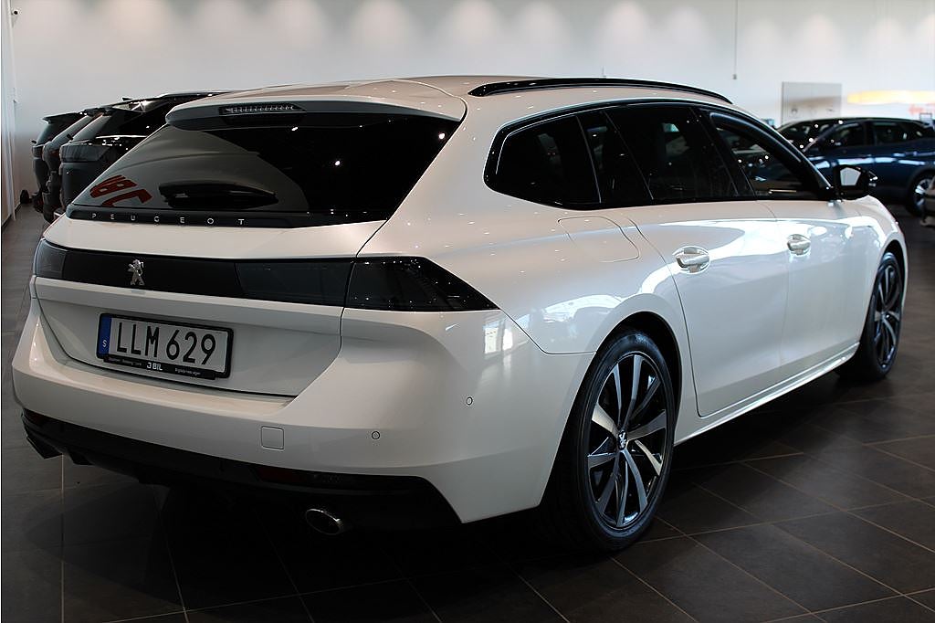Bild på Peugeot 508 SW GT-Line Hybrid 224hk Aut - CARPLAY, NAVI