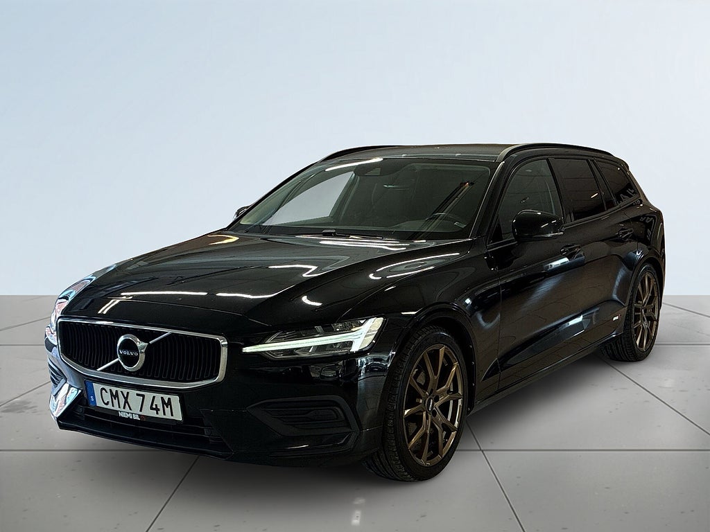Volvo V60 D3 AWD Momentum Dvärme Dragkrok Navi Rattvärme S&V-däck