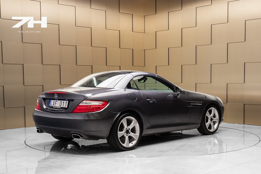 Mercedes-Benz SLK200 200 / Airscar / Massage / Läder / Nyservad