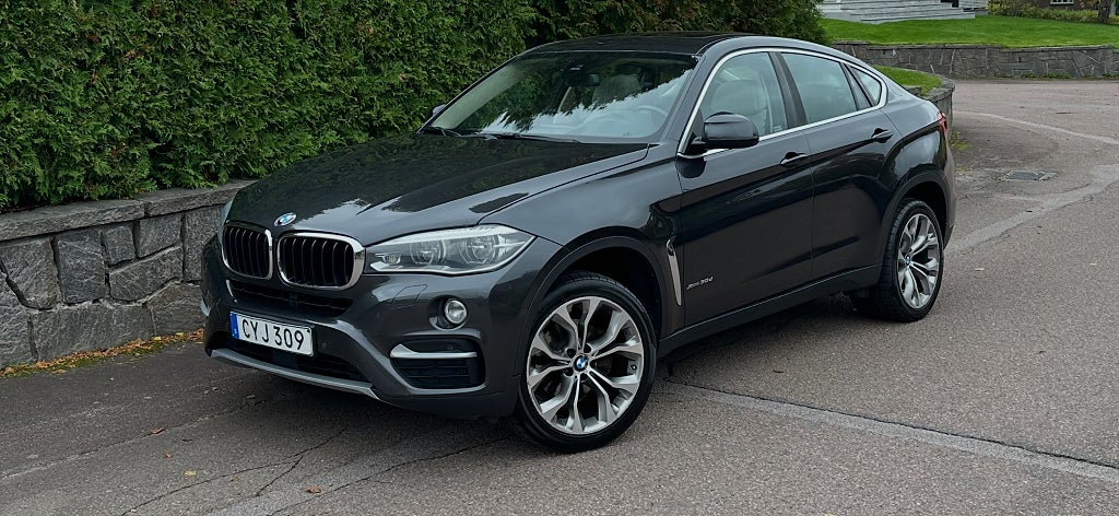 BMW X6 xDrive30d Steptronic H/K Värmare Taklucka HuD Värmare 
