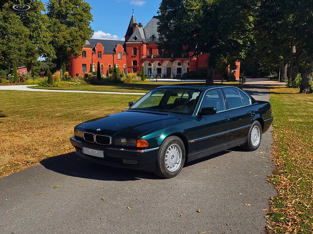 BMW 750 750i (E38) 1995 – 5 500 mil – Oxford Green – V12
