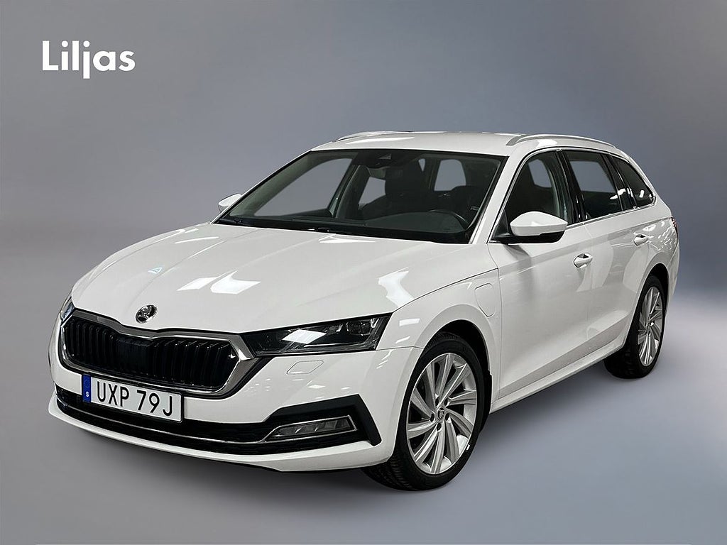 Skoda Octavia Kombi iV Plug-In Style//Adaptiv Farthållare//