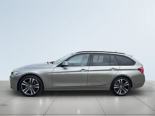 BMW 320D xDrive Touring Drag/Rattvärme/Psens/SoV-Däck/MoK-Värm – bild 4