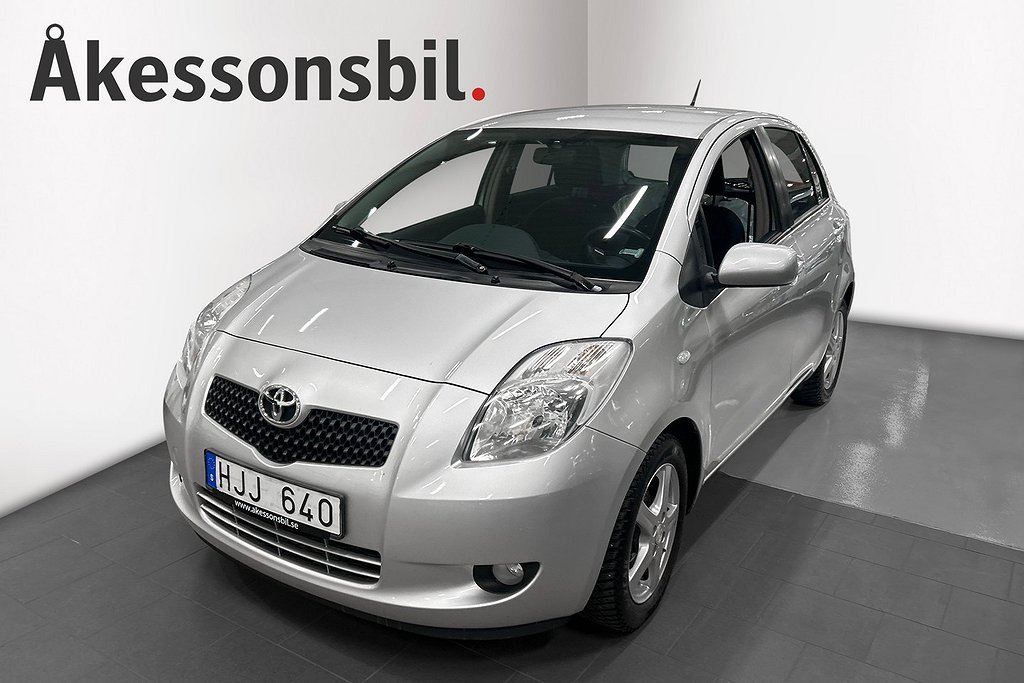 Toyota Yaris 5-Dörrar 1.3 Mt 87hk Låg Skatt