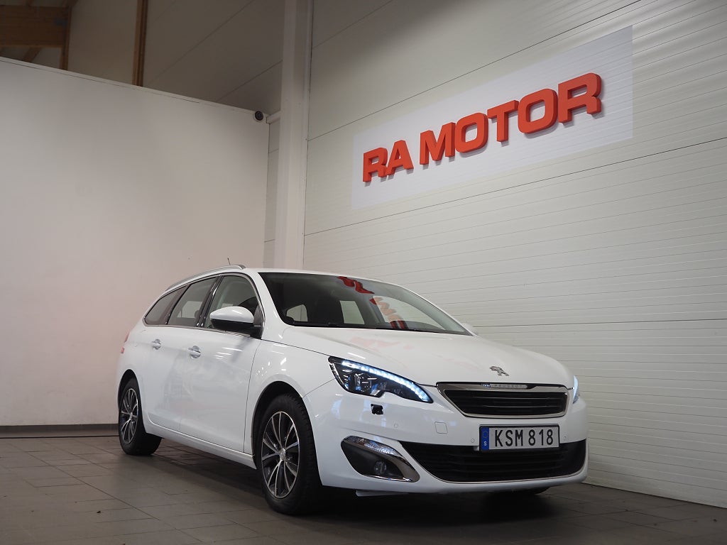 Peugeot 308 SW 1.2 130hk Allure Automat Drag PDC Keyless 2015