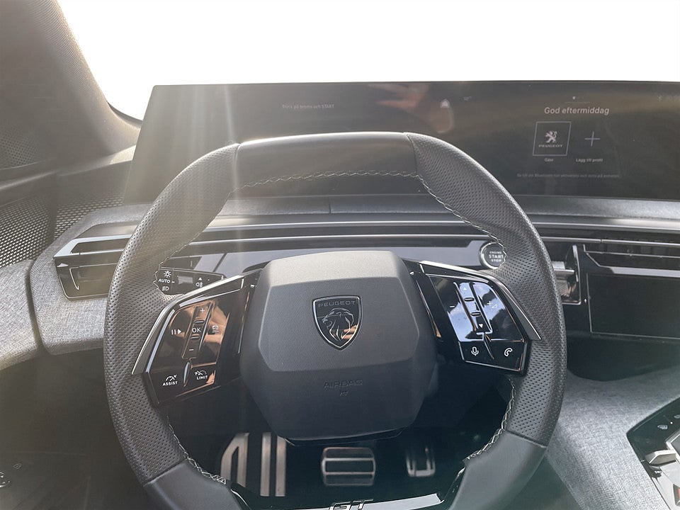 Bild på Peugeot 5008 GT Hybrid 136hk AUT - DRAG, RATTVÄRME
