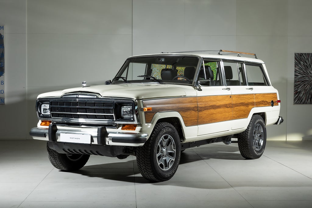 Jeep Wagoneer Grand Wagoneer Woodland Restomod