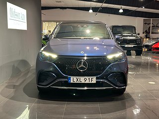 SUV Mercedes-Benz EQE 3 av 15