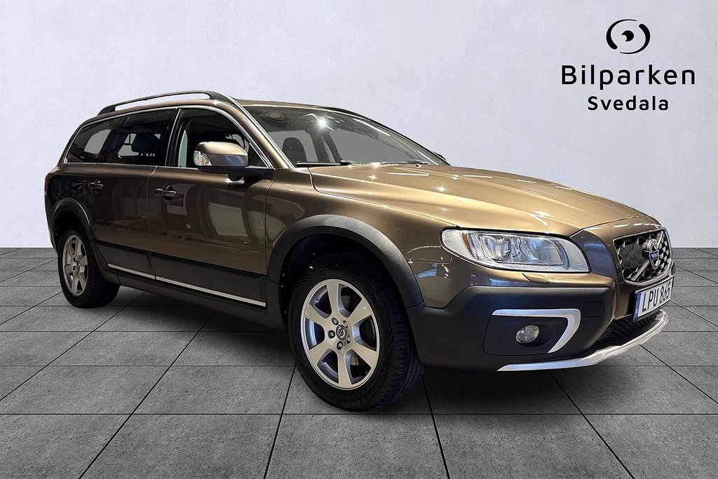 Volvo XC70 D4 Momentum | BLIS | Värmare | Navi | ACC | Drag