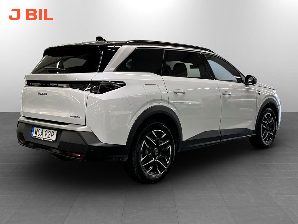 Bild på Peugeot 5008 GT Hybrid 145hk Aut 7-SITS B-KAMERA CARPLAY