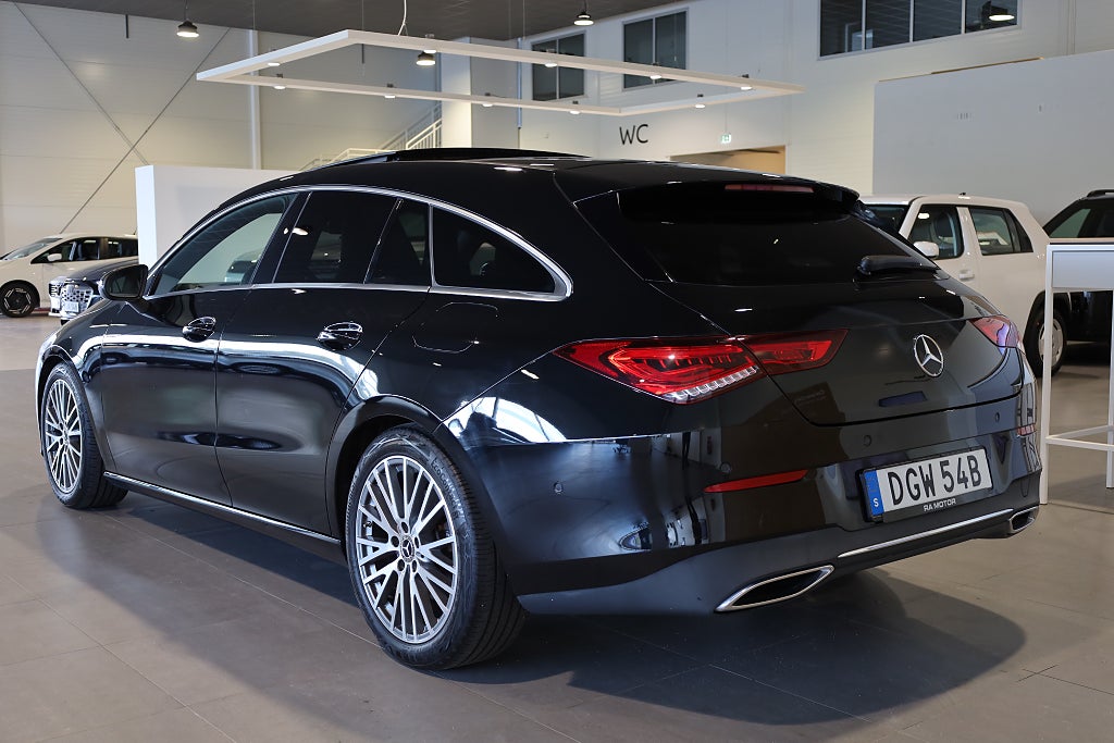 Mercedes-Benz CLA 200 Shooting Brake 7G-DCT Panorama Kamera Läder Navi 2021