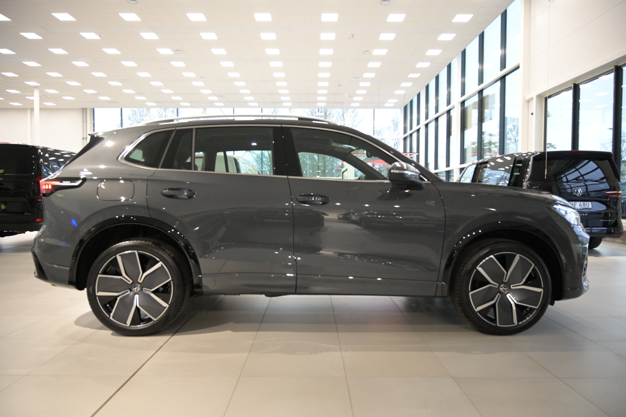 Volkswagen Tiguan eHybrid R-Line SWE 2026, bild 6/10