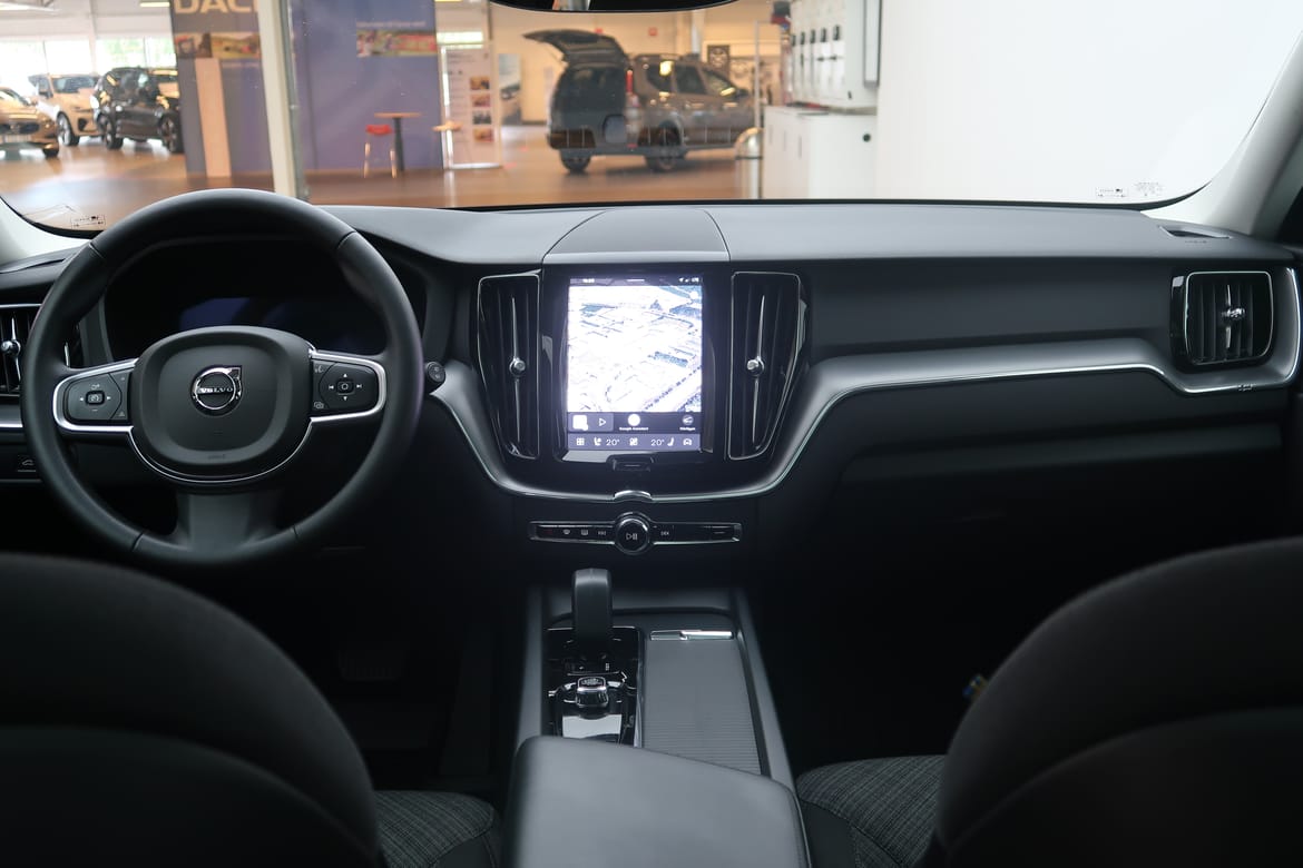 Volvo XC60 2025, bild 6/56