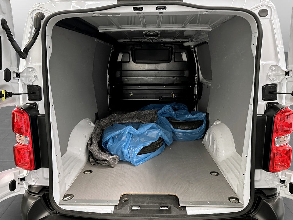 Bild på Citroën Jumpy Bus Pre 2.0 BHDi 145hk Aut L3 WEBASTO B-KAMERA