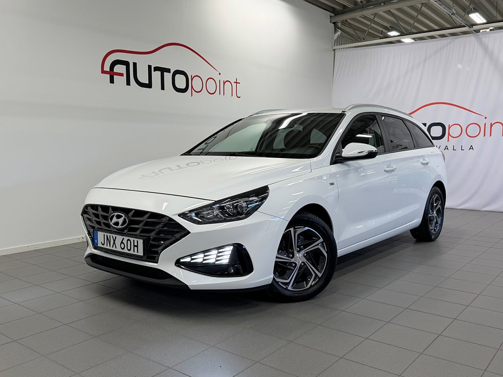 Hyundai i30 Kombi 1.5 T-GDI 159hk DCT Essential|Drag|B-kamera 