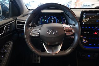 Halvkombi Hyundai IONIQ 12 av 25