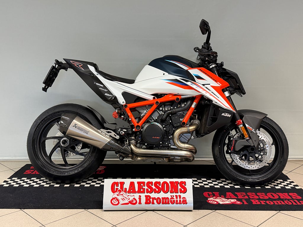 KTM 1390 Super Duke RR 