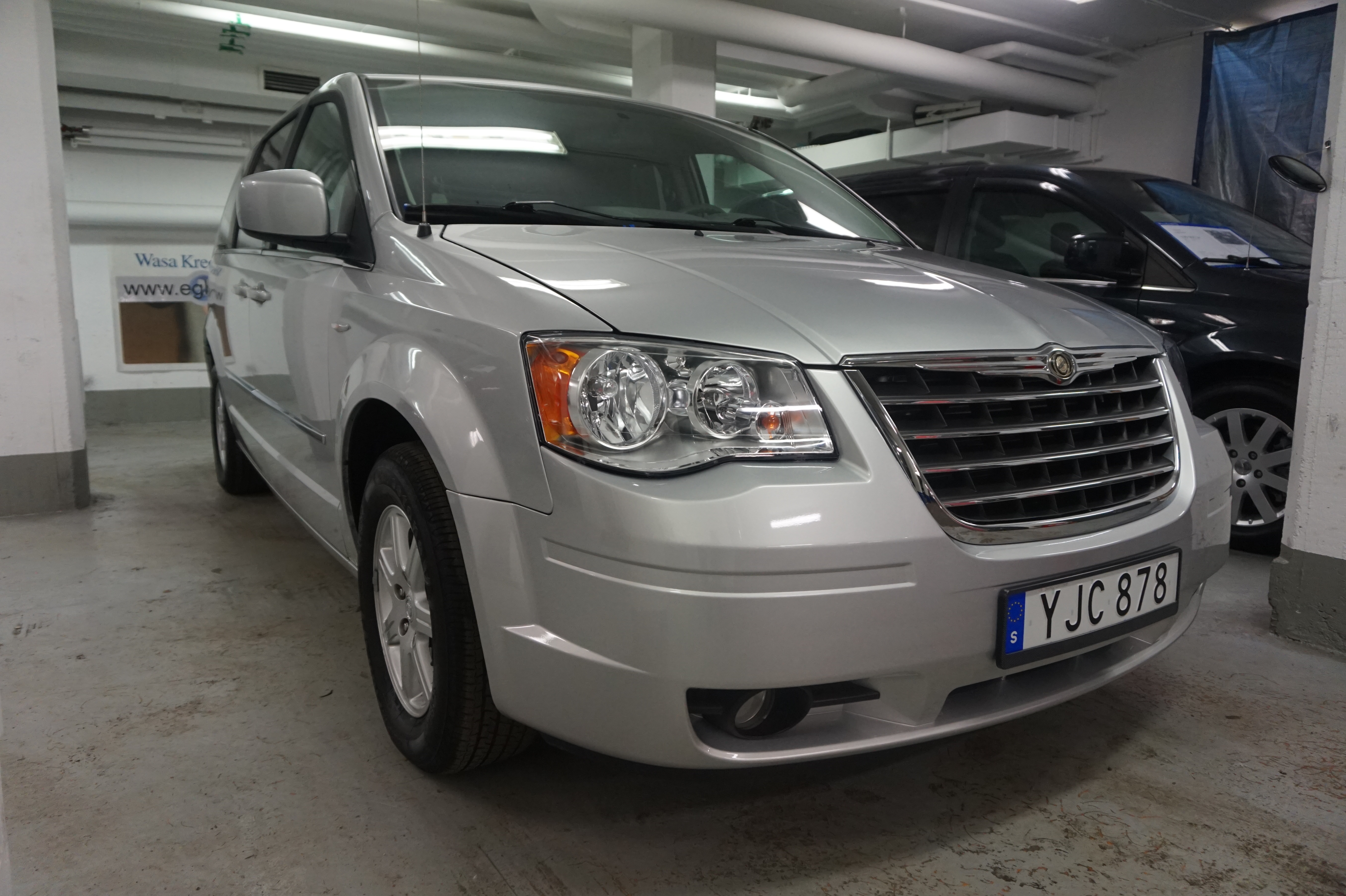 Chrysler Town & Country