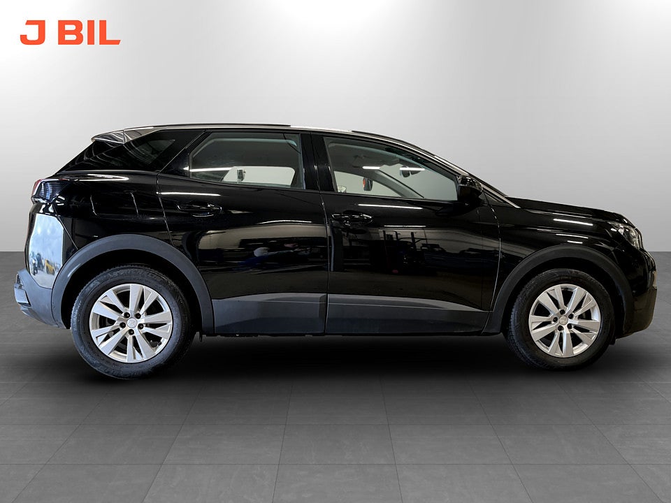 Bild på Peugeot 3008 Active 1.2 PT 130hk Aut CARPLAY P-SENSORER