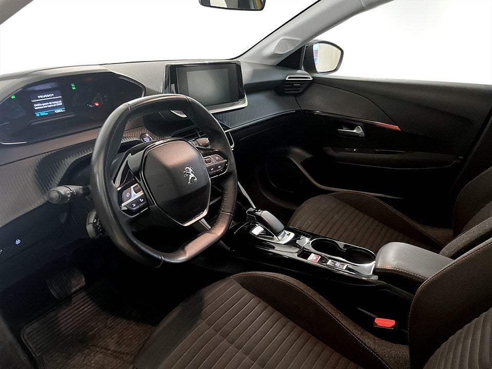 Bild på Peugeot E-208 Active Pack 50kWh 136hk Aut - CARPLAY, BACKSENSORER