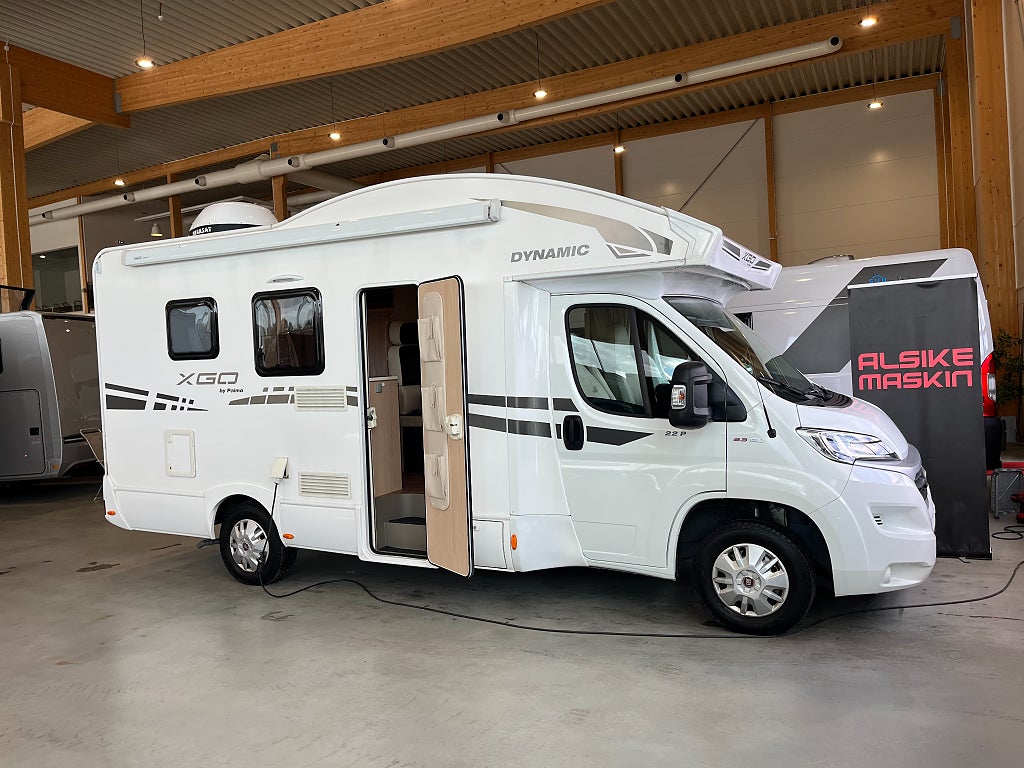 RIMOR Dynamic / Solcell / 6 bältad / B-körkort / 4 bäddar