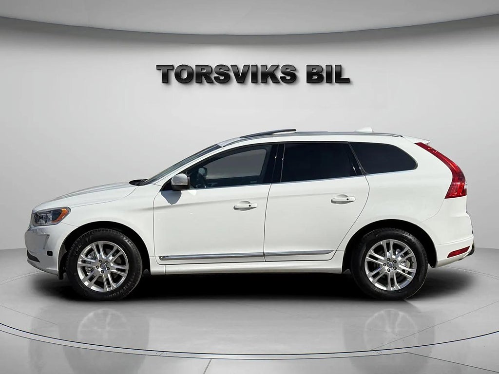 Volvo XC60 T5 Geartronic Momentum Panorama Skinn B-Kamera 3 Ägare - miniatyr 3