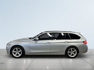 BMW 320D xDrive Touring Steptronic Luxury Line Drag/Kamera/S&V-D – bild 4