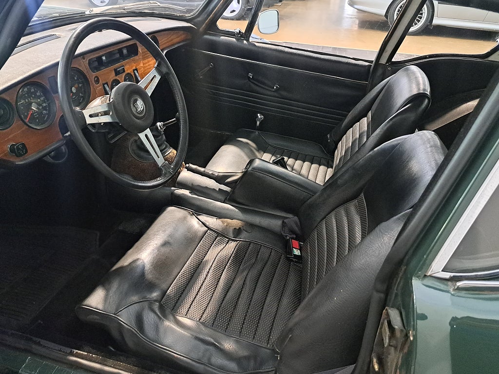 Triumph GT6 1970 - miniatyr 8