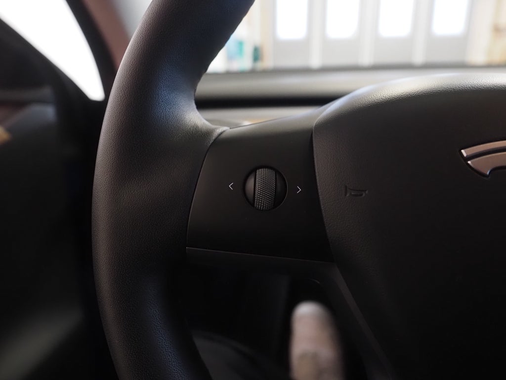 Tesla Model Y Long Range AWD 514hk | Dragkrok | Panoramaglastak | 2021