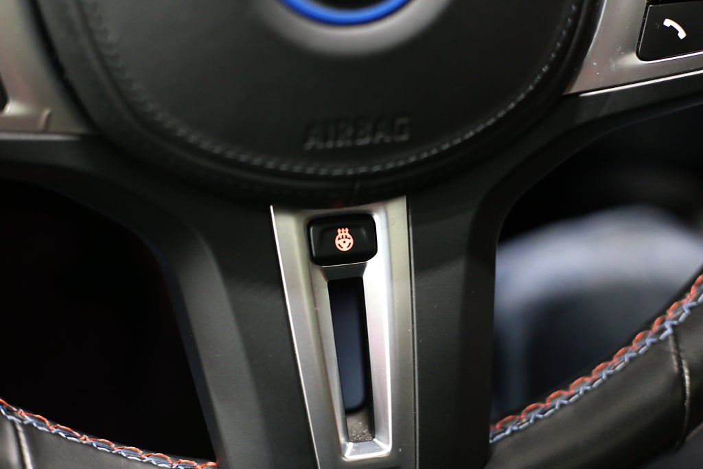BMW i4 M50 xDrive M Sport 20" Individual Pano Laser Drag Moms