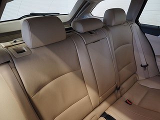 Kombi BMW 520 14 av 22