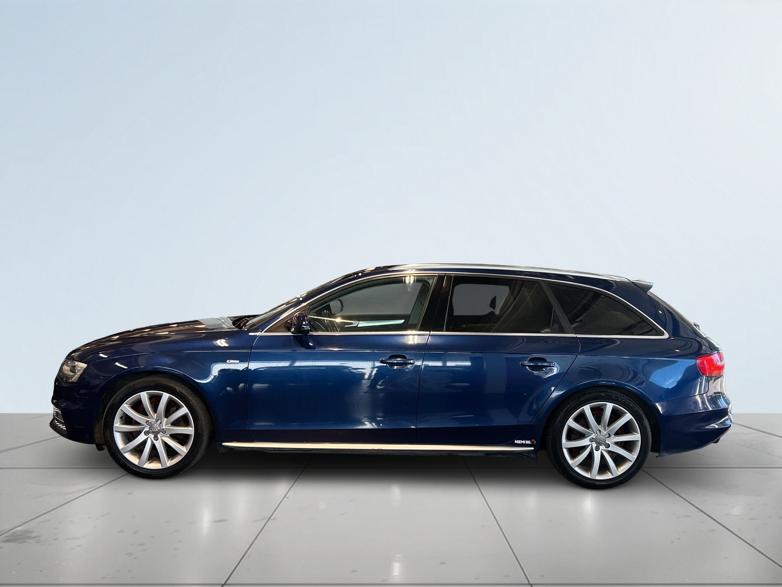 Audi A4 2015, bild 4/10