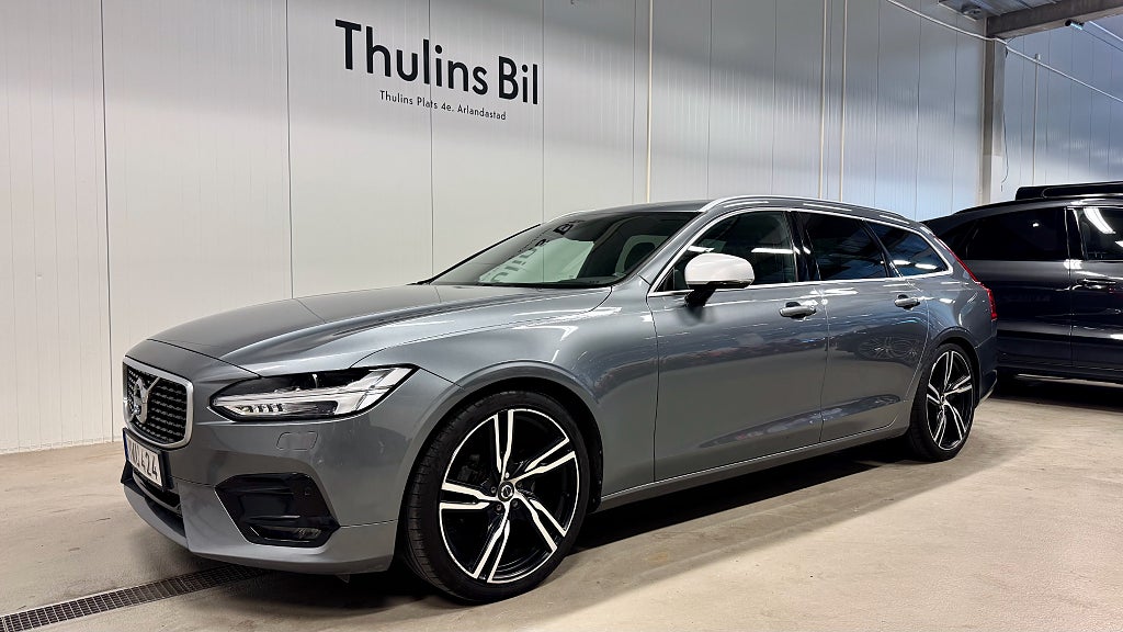 Volvo V90 D4 AWD R-Design Automat / VOC / Navi