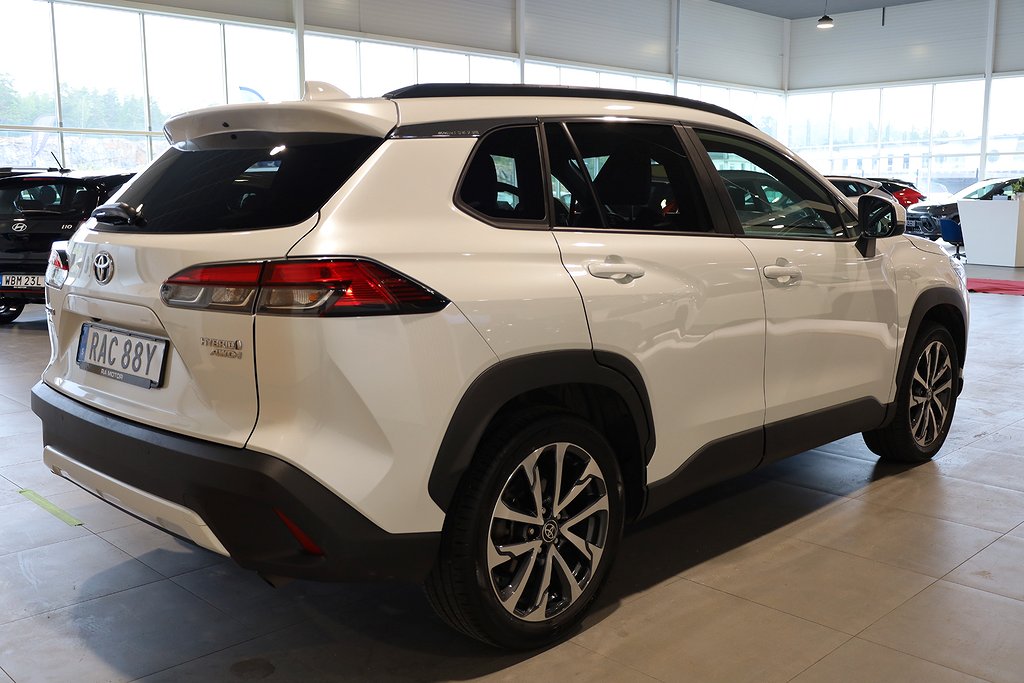 Toyota Corolla Cross Hybrid AWD 197Hk Aut Style Navi Kamera 2022