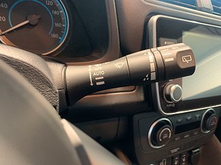 Halvkombi Nissan Leaf 14 av 21