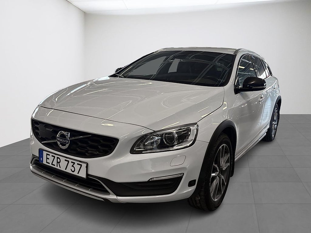 Volvo V60 Cross Country D4 AWD Bus Adv Summum