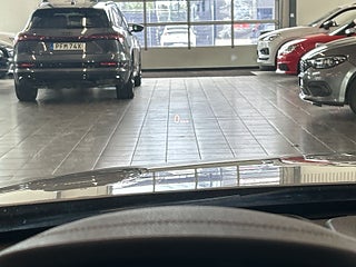 BMW 330i xDrive M Sport S&V-hjul/Hud/Pano/Skinn/H/K/A.d helljus