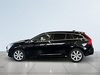 Volvo V60 D4 Momentum S&Vhjul/ Drag/Dvärm/Nav/Rattvärm/KamremBytt – bild 4