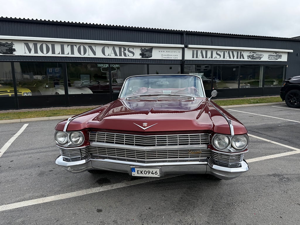 Cadillac Convertible de Ville 7.0 0kr insats 3230kr/mån