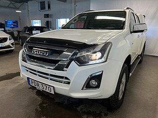 Isuzu D-Max Crew Cab 1.9 4WD MOMS/S&V-däck/D-värm/Kamera