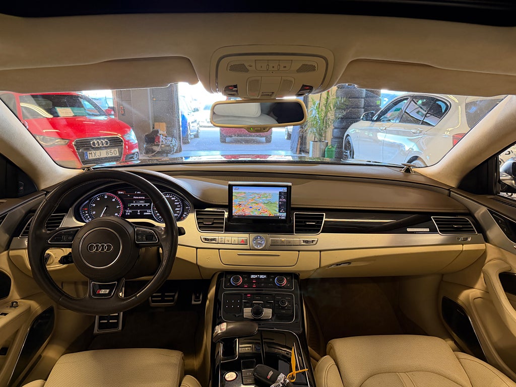 Audi S8 2013 - miniatyr 24